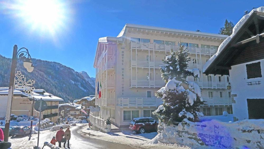 Hotel Miramonti Madonna Buitenkant foto