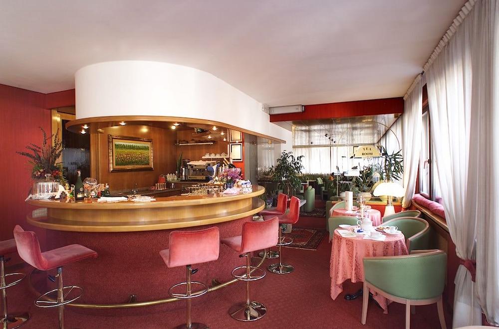 Hotel Miramonti Madonna Buitenkant foto